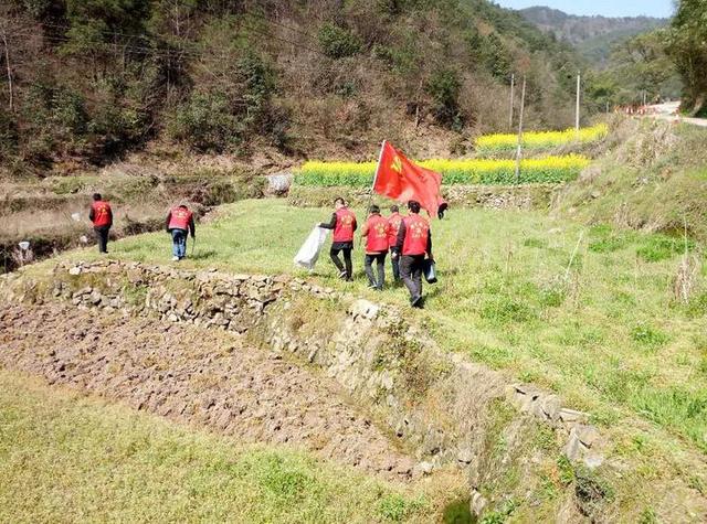 黨員就是旗幟 看金華如何三招落實“標準化黨建”（落實黨員的）