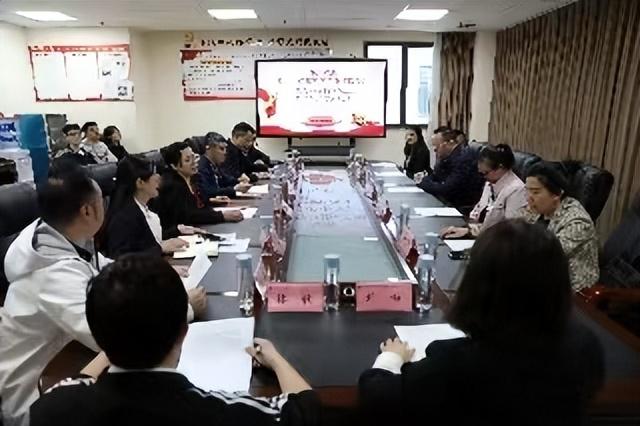 联合开展党建学术交流 共促重症医学高质量发展（党建与临床业务融合发言）