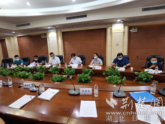 湖北省监狱管理局召开 2022年度党建课题咨询评审会（湖北省监狱管理局党委成员）