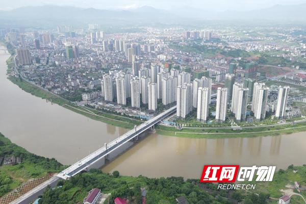 农发行新化县支行：党建与业务工作融合 打造“三型三好”党支部