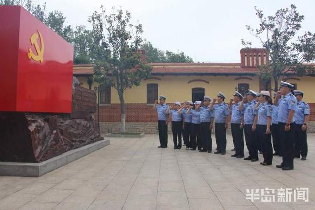 交警支队车辆管理所党总支：“三三”党建模式护航 队伍警务样样争先