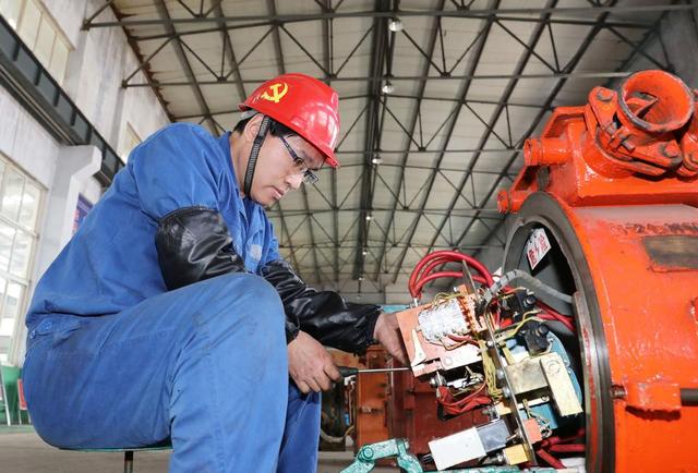 山東能源柴里煤礦“雙循環”鏈式閉合管理推動基層黨建工作落地