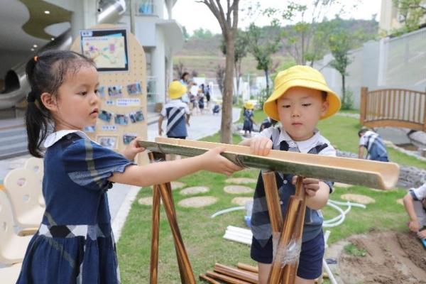 重慶市合川區(qū)新華幼兒園：深化“黨建＋”融合載體 助推學(xué)校高質(zhì)量發(fā)展