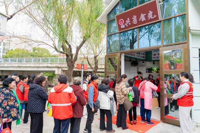 拓場景、引資源、優服務 打造海門黨建“幸福港灣”（海門港新區幸福村）