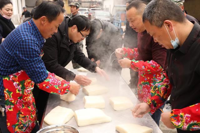 五常街道橫板橋社區(qū)積極打造“橫心有為 橋連未來”黨建品牌，激發(fā)基層活力創(chuàng)新社區(qū)治理工作