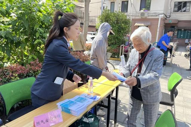 功能強大！普陀這里有個“共享型”“一站式”居民區黨群服務站