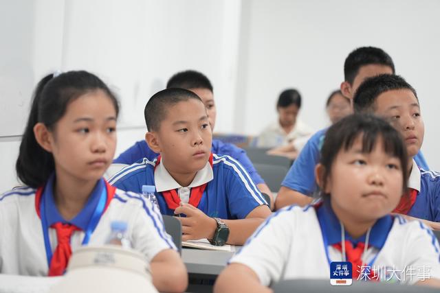 博士课堂开讲！深圳少年：梦想做科研，为这个星球多做点事情（深圳中学博士讲堂）